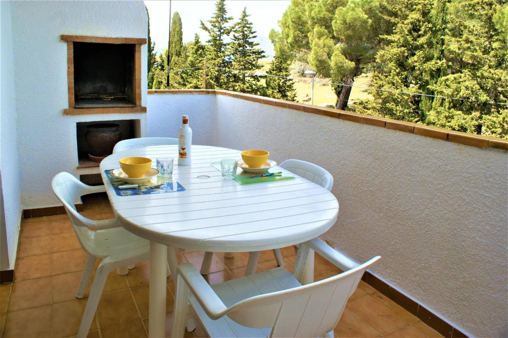 Apartamento En Roses Parking Y Piscina Comunitaria מראה חיצוני תמונה